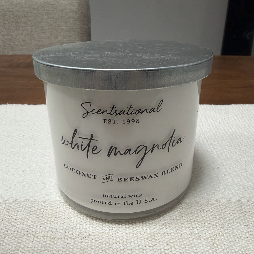White Magnolia Candle